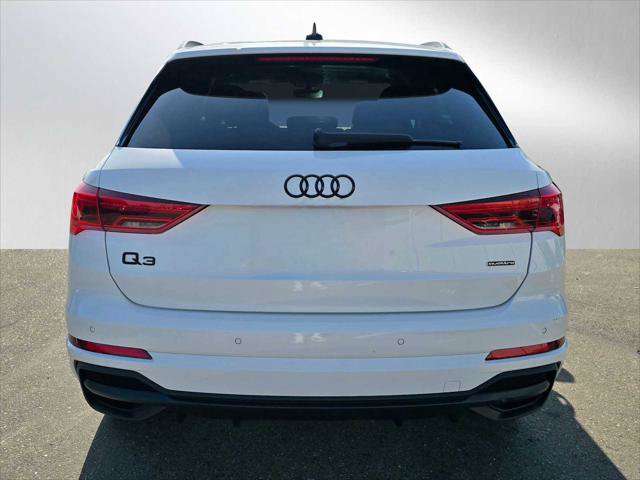 Used 2023 Audi Q3 2.0T Premium w/ Black Optic Sport Package AWD/4WD image 4