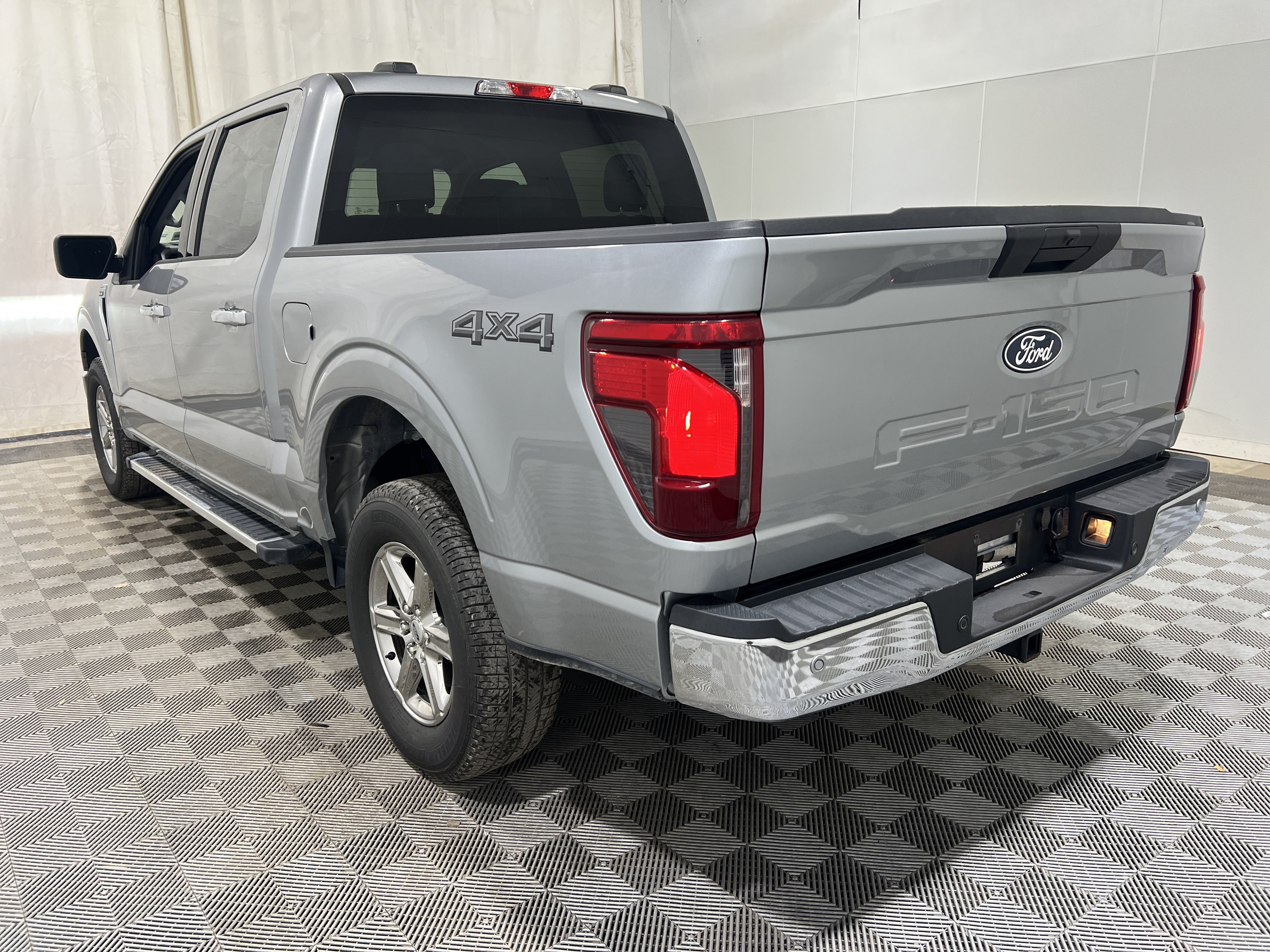 Used 2025 Ford F150 XLT w/ Equipment Group 301A Standard AWD/4WD image 2