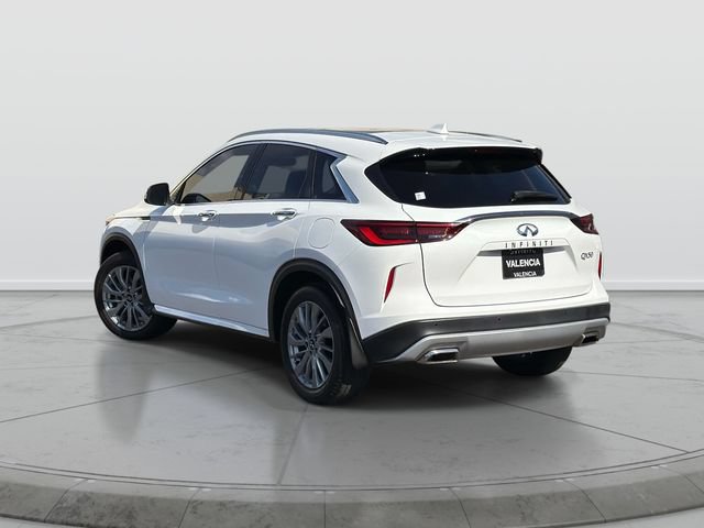 Certified 2024 INFINITI QX50 Luxe FWD image 5