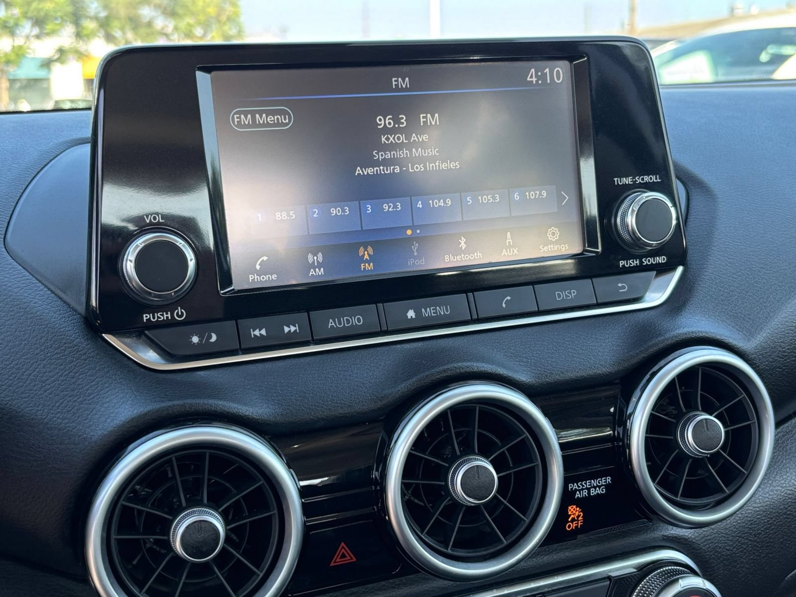 Used 2025 Nissan Sentra S FWD image 20