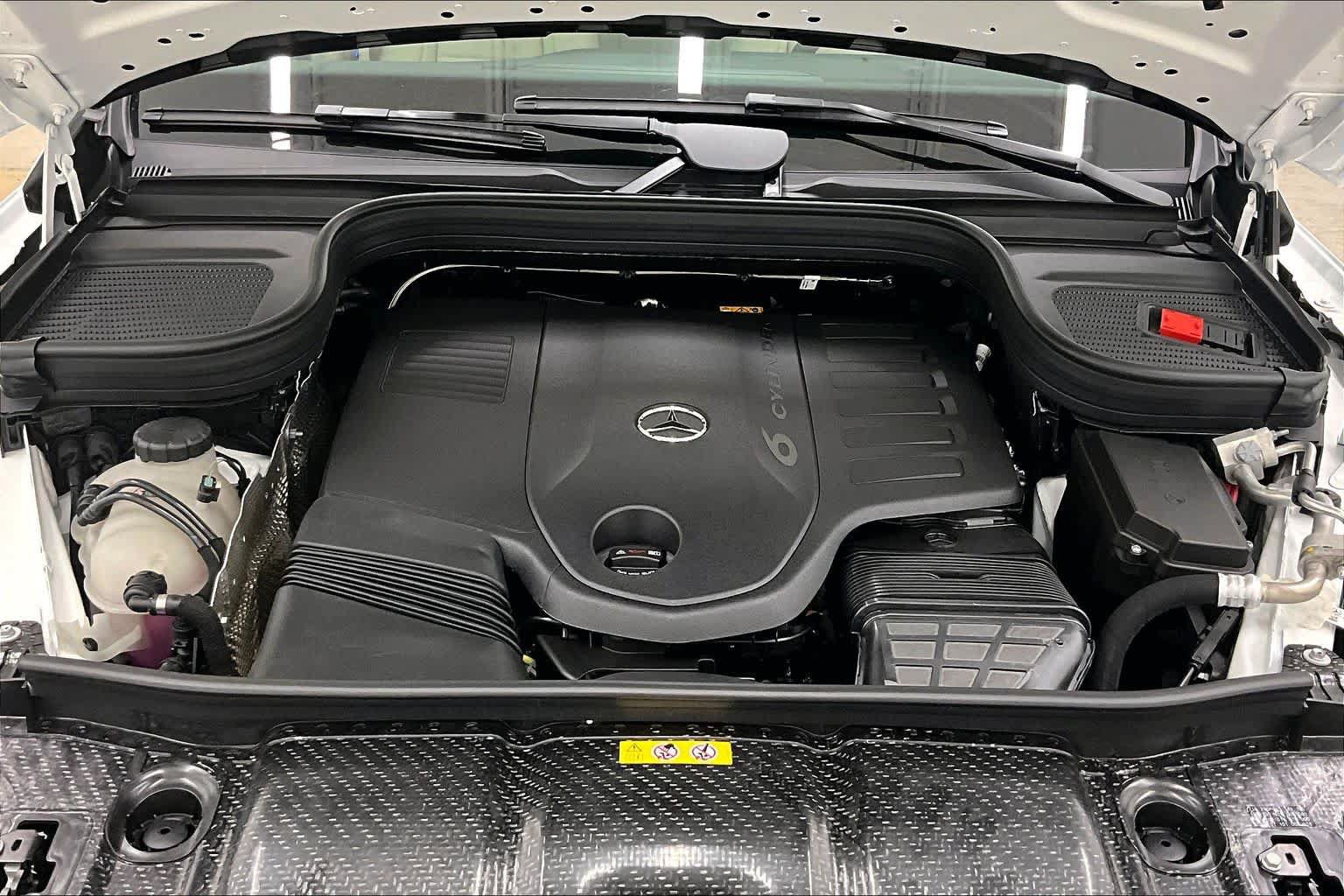 New 2026 Mercedes-Benz GLE 450 4MATIC image 16