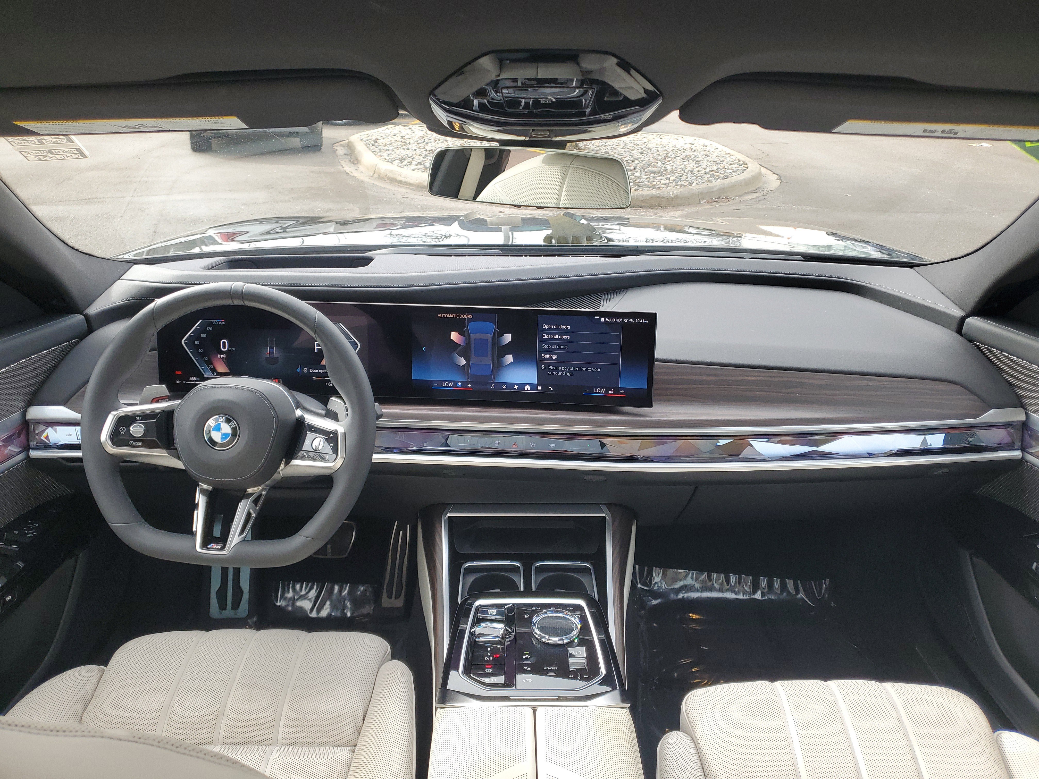 Certified 2023 BMW 760i xDrive w/ Executive Package image 20