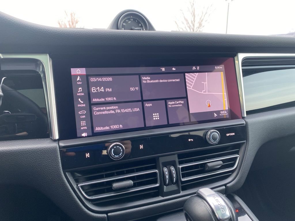 Used 2022 Porsche Macan Base image 15