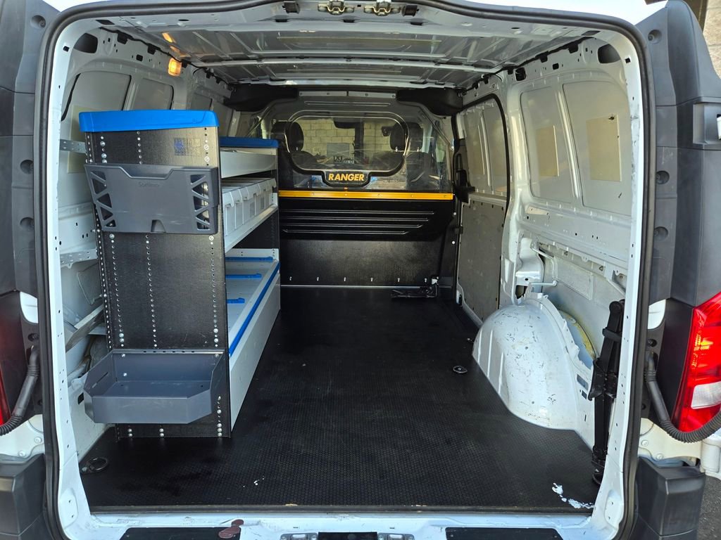 Used 2017 Mercedes-Benz Metris image 19