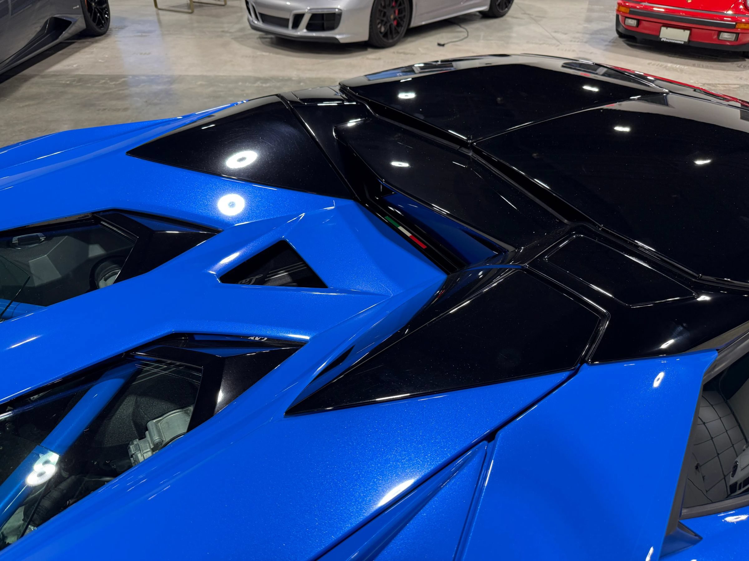 Used 2018 Lamborghini Aventador S AWD/4WD image 62