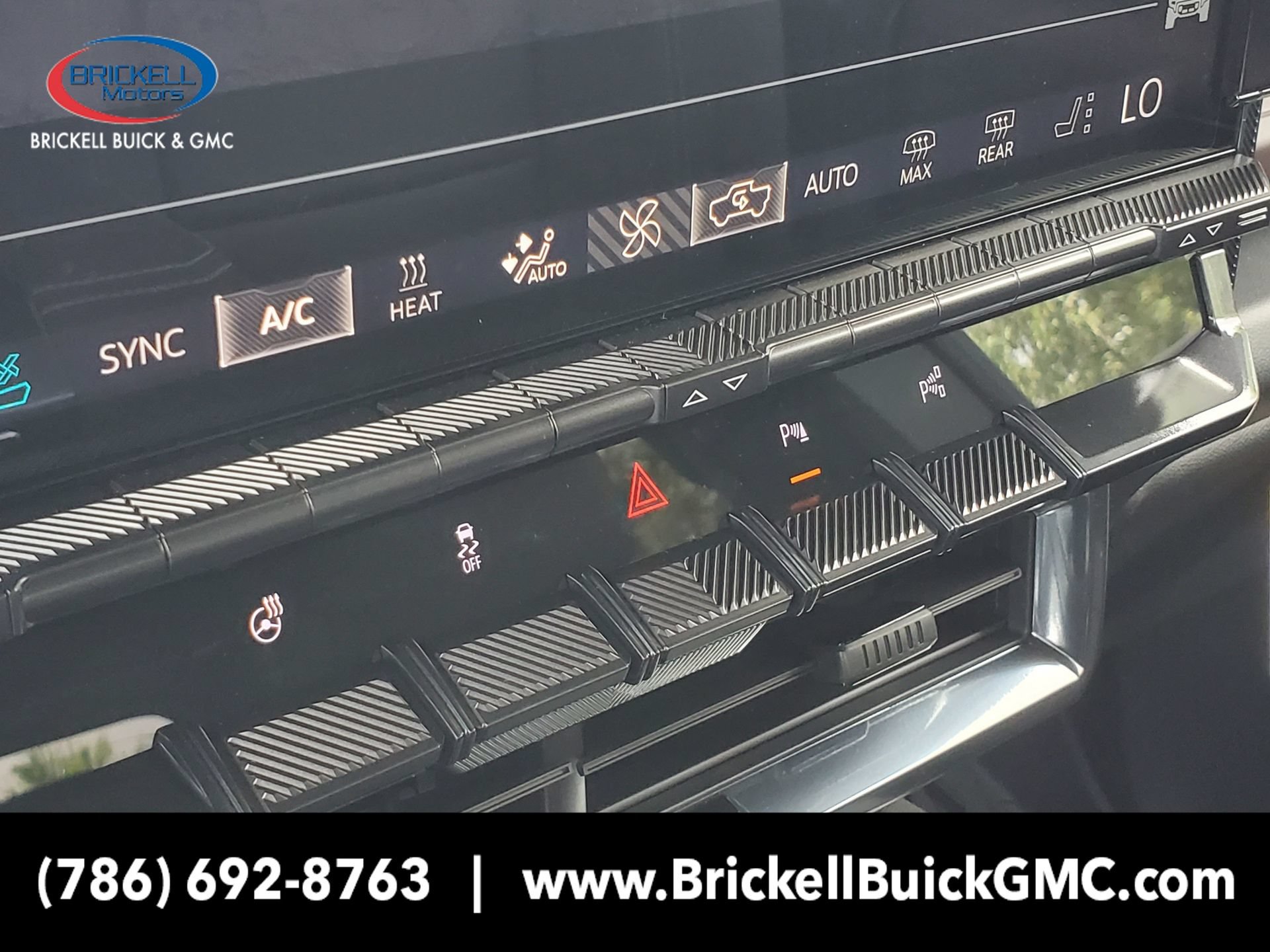 New 2026 GMC Hummer EV 4x4 Crew Cab image 28