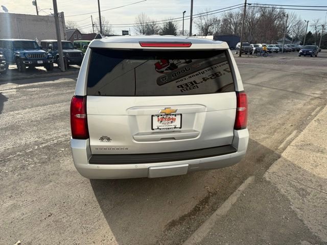 Used 2019 Chevrolet Suburban LT image 4