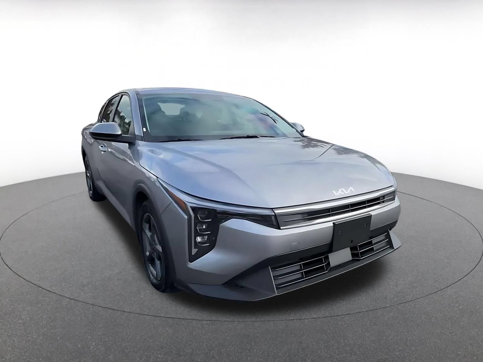 Used 2026 Kia K4 FWD image 3