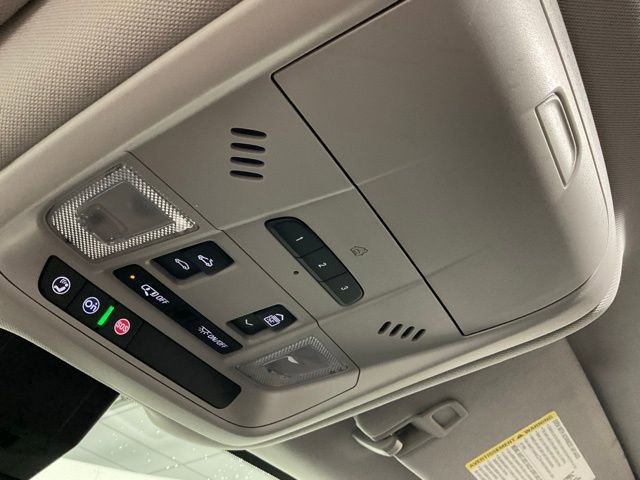 Used 2024 GMC Terrain SLT w/ Elevation Edition image 24