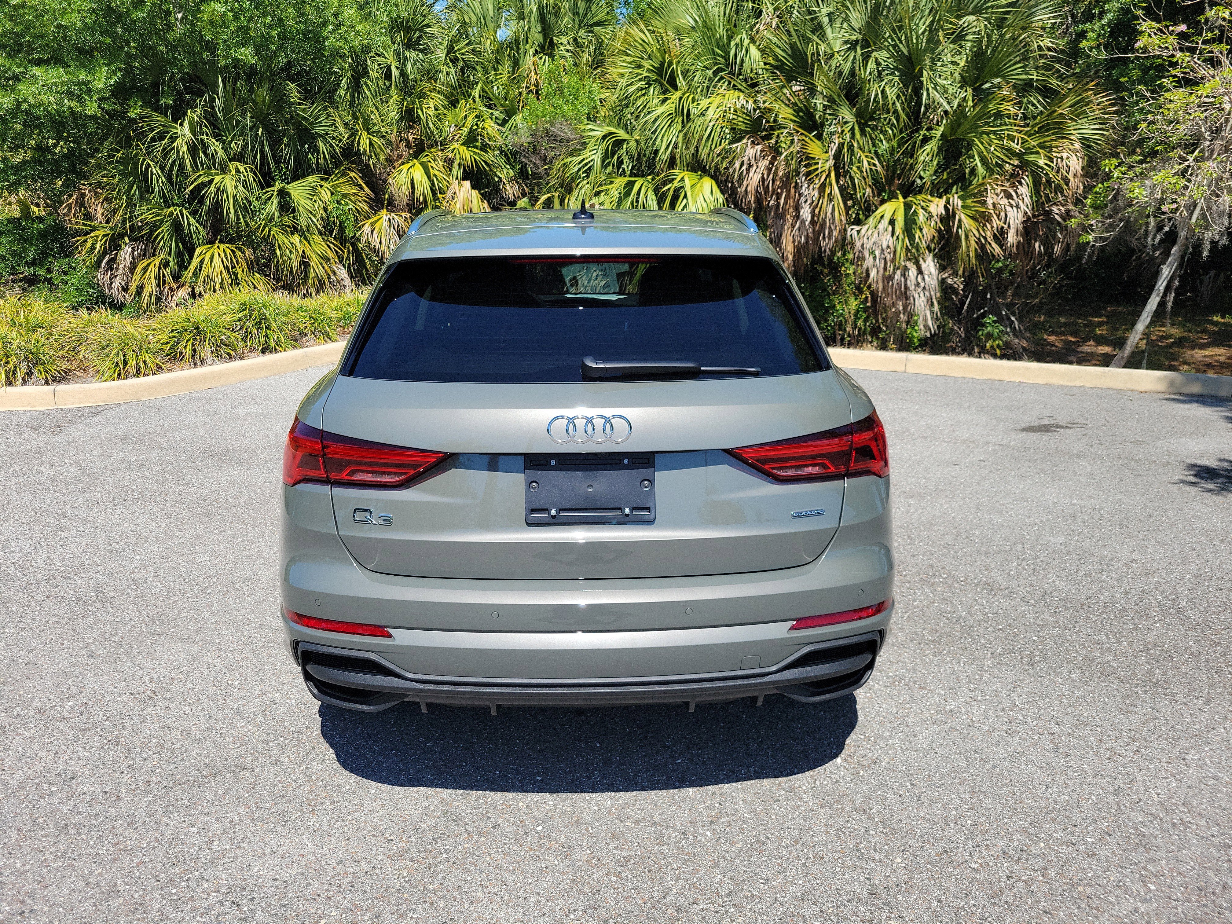 Certified 2023 Audi Q3 2.0T Premium Plus w/ Premium Plus Package image 5