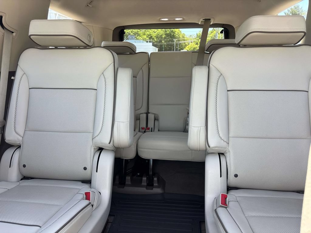 Used 2022 GMC Yukon Denali AWD/4WD image 11