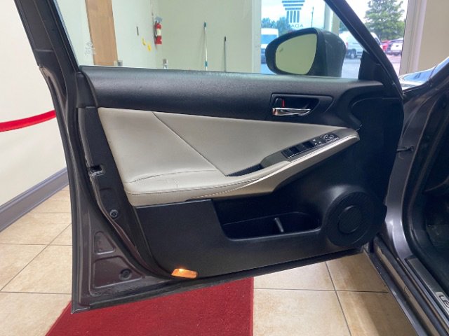 Used 2015 Lexus IS 250 AWD w/ F-Sport Package image 9