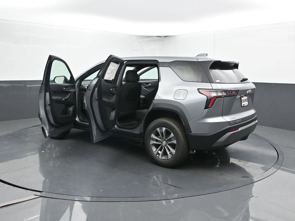 New 2026 Chevrolet Equinox LT w/ LPO, Floor Liner Package image 49