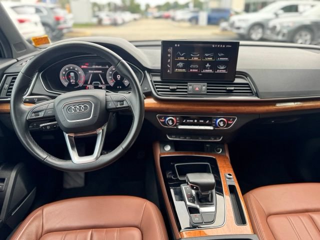 Used 2023 Audi Q5 2.0T Premium Plus w/ Premium Plus Package AWD/4WD image 28