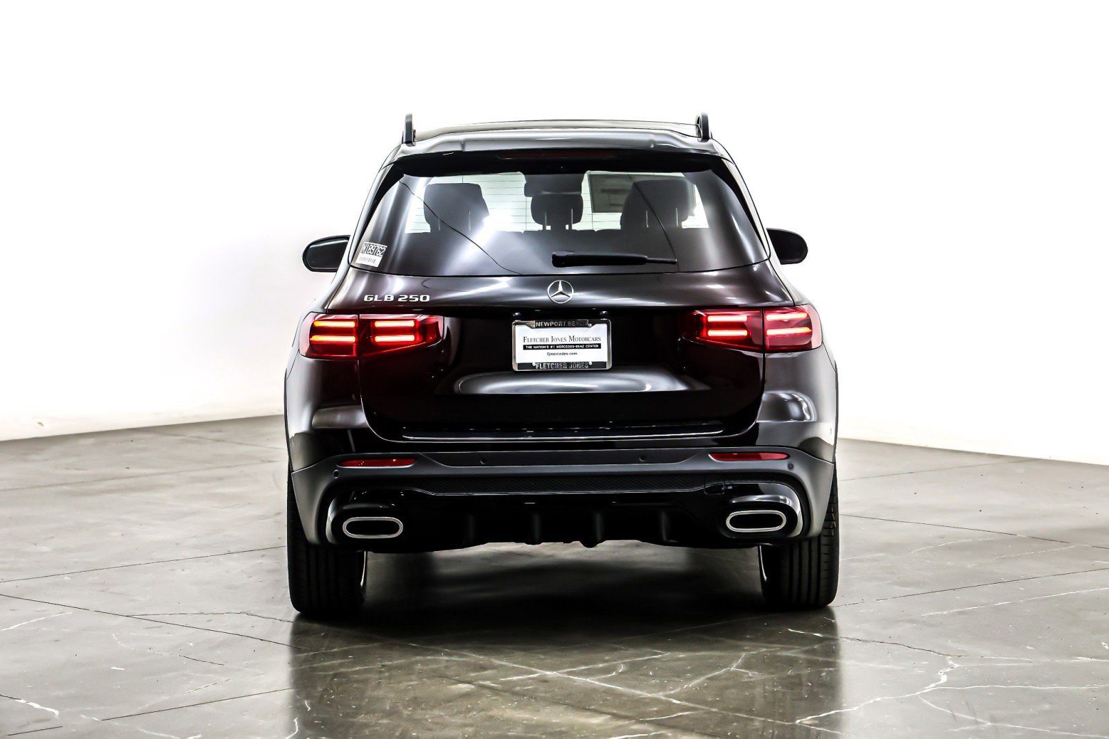 New 2026 Mercedes-Benz GLB 250 image 3