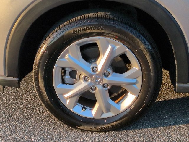 Used 2024 Honda HR-V LX image 11
