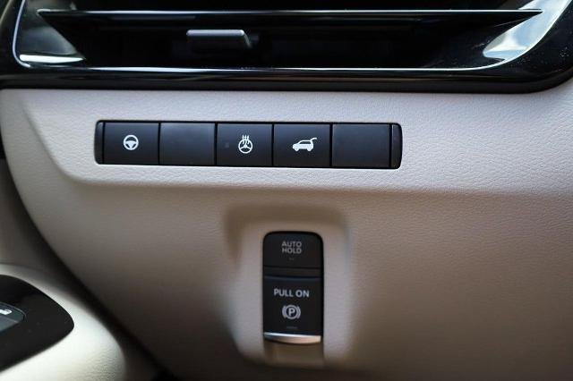 Used 2025 Nissan Murano SL AWD/4WD image 23