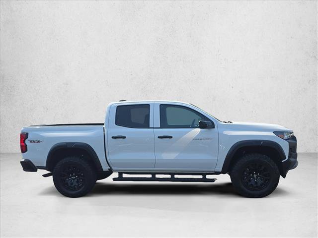 Used 2024 Chevrolet Colorado Trail Boss w/ Technology Package AWD/4WD image 4