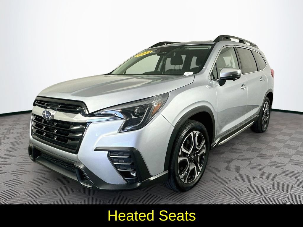 Used 2023 Subaru Ascent Limited w/ Technology Package AWD/4WD image 5