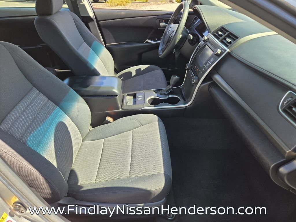 Used 2017 Toyota Camry LE FWD image 15