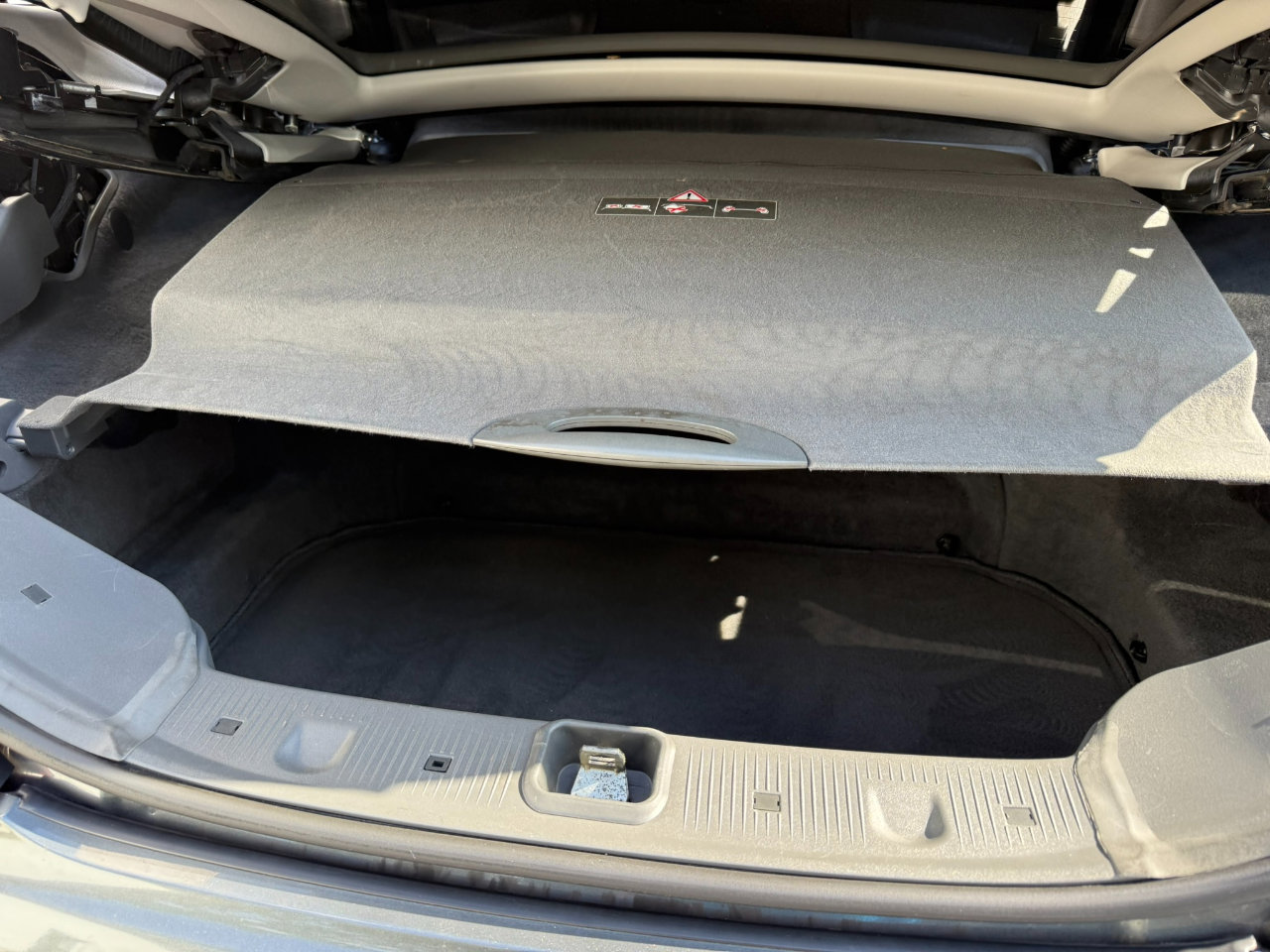 Used 2012 Mercedes-Benz SL 550 image 21