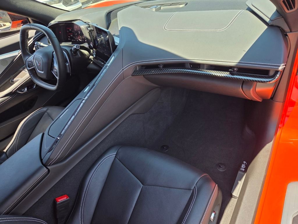 Used 2021 Chevrolet Corvette Stingray Preferred Cpe w/ Z51 Performance Package RWD image 16