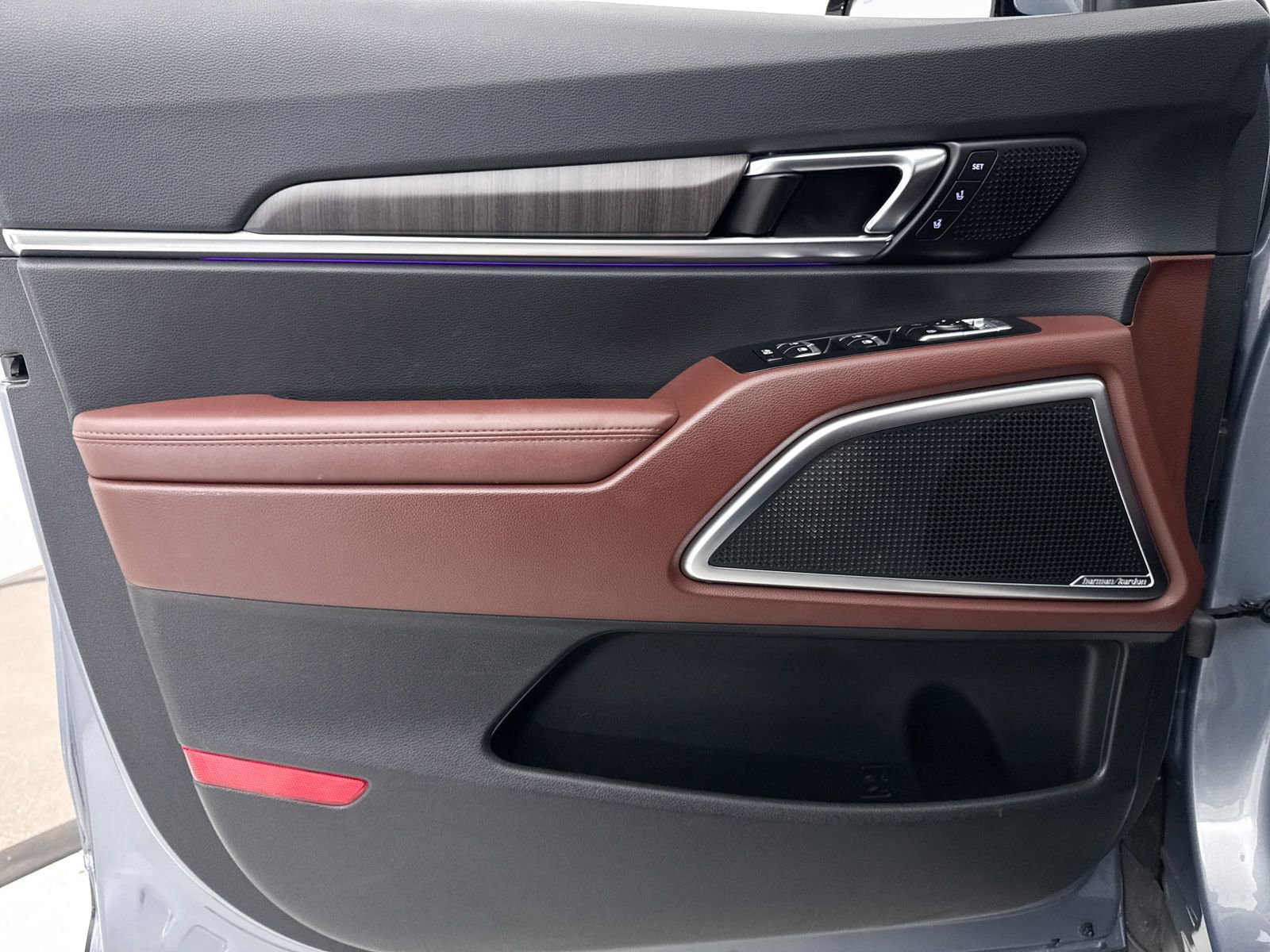 Certified 2024 Kia Telluride SX Prestige image 31