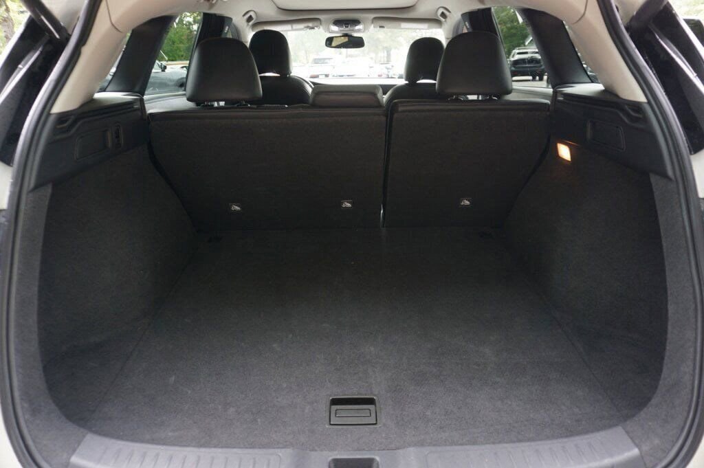 Used 2022 INFINITI QX50 Essential image 15