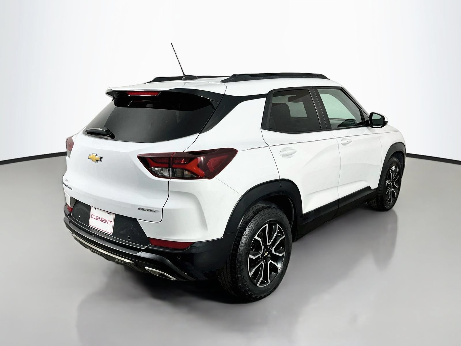 Used 2021 Chevrolet TrailBlazer ACTIV w/ Sun and Liftgate Package FWD image 6