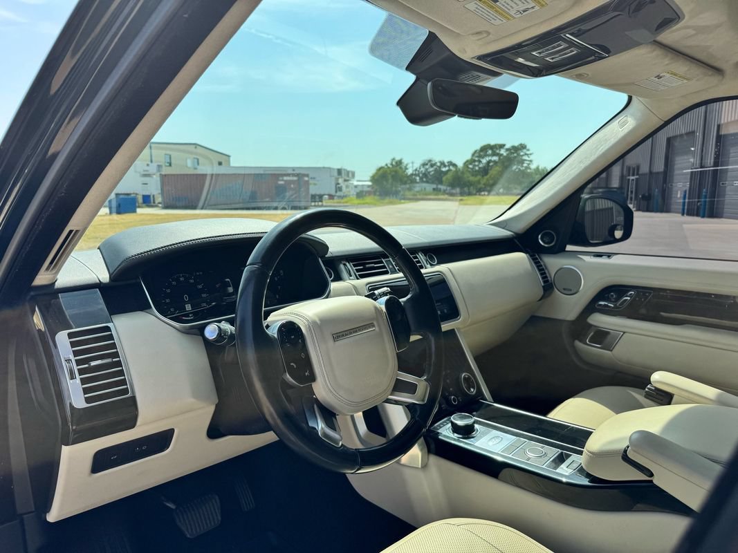 Used 2019 Land Rover Range Rover Supercharged AWD/4WD image 12