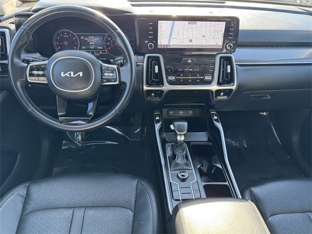 Used 2022 Kia Sorento S w/ Panoramic Sunroof Package image 14