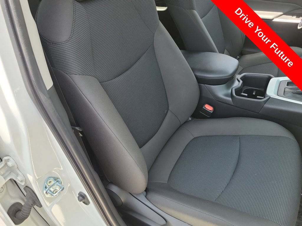 Used 2025 Toyota RAV4 LE FWD image 18