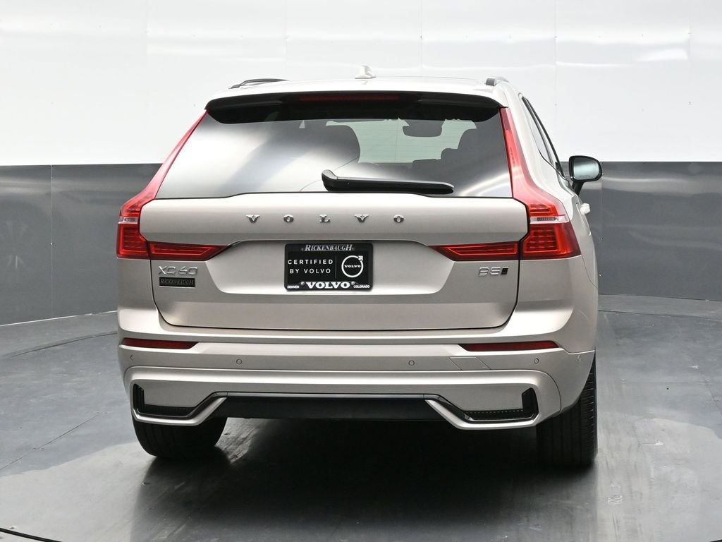 Used 2025 Volvo XC60 B5 Plus image 6
