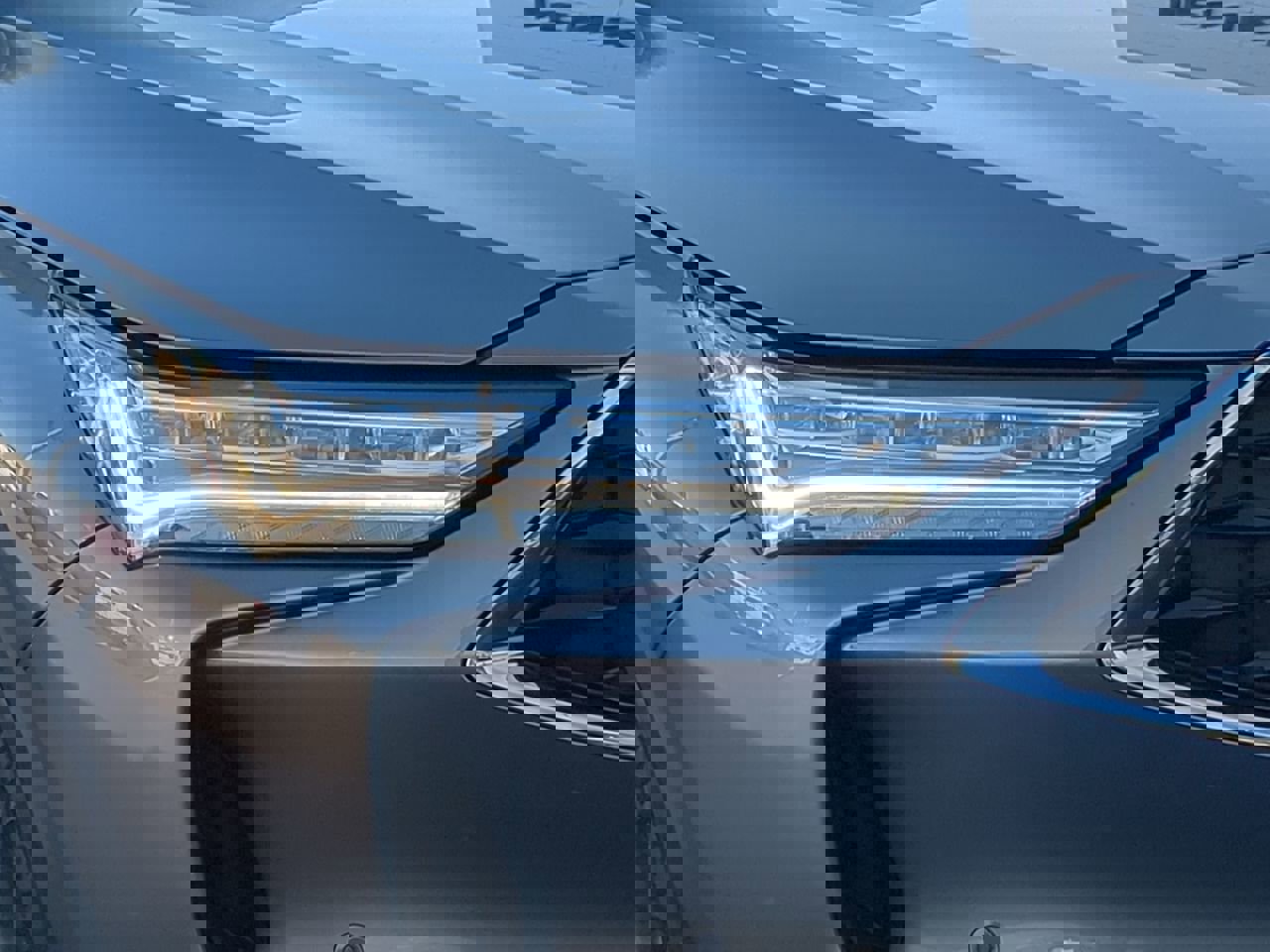 Used 2024 Acura MDX SH-AWD w/ Advance Package image 9