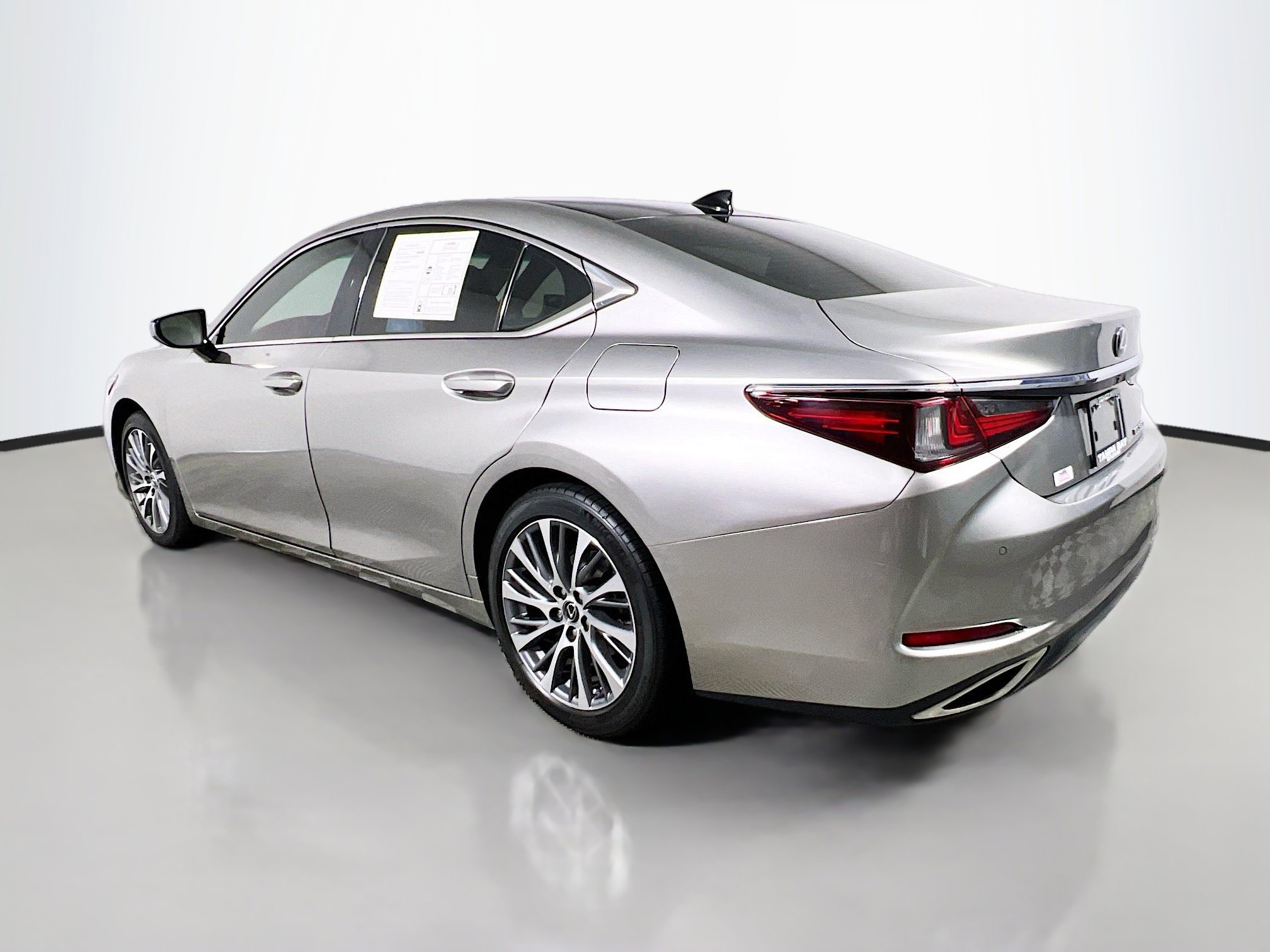 Used 2021 Lexus ES 350 w/ Premium Package FWD image 8