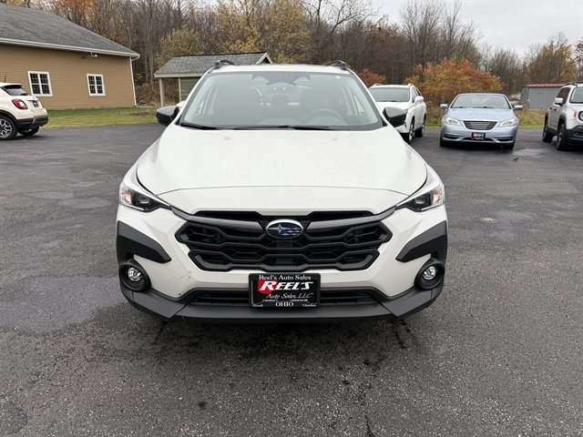 Used 2024 Subaru Crosstrek 2.0i Premium image 2