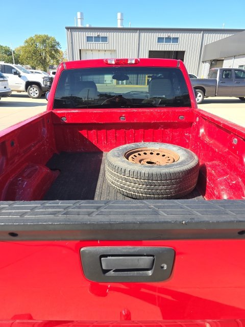 Used 2008 GMC Sierra 1500 4x4 Regular Cab image 16