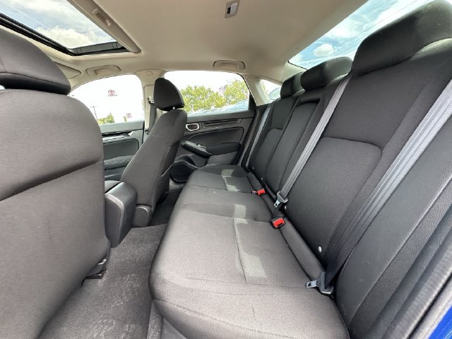 Used 2022 Honda Civic EX image 29