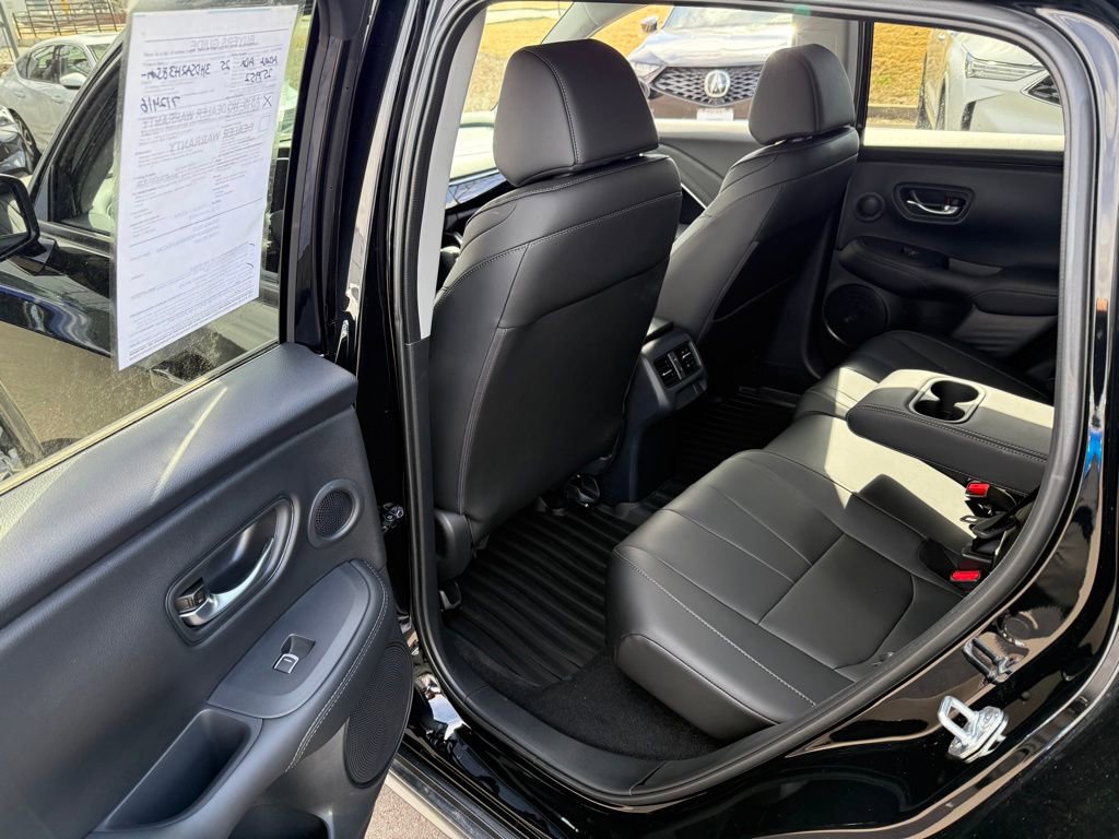 Certified 2025 Acura ADX AWD image 17