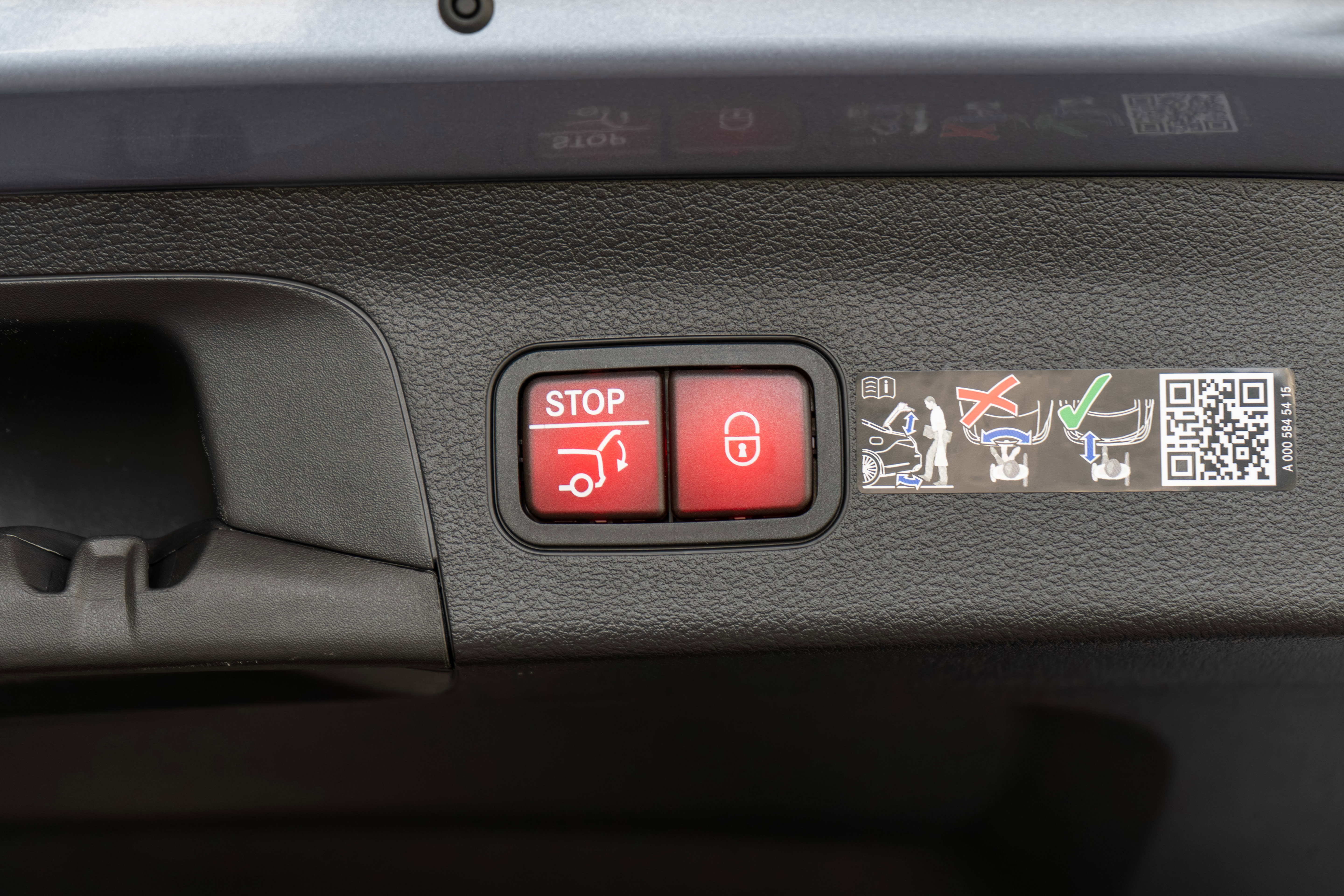 New 2026 Mercedes-Benz GLS 63 AMG 4MATIC image 35