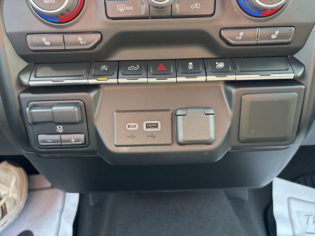 Used 2022 Chevrolet Silverado 1500 RST image 25