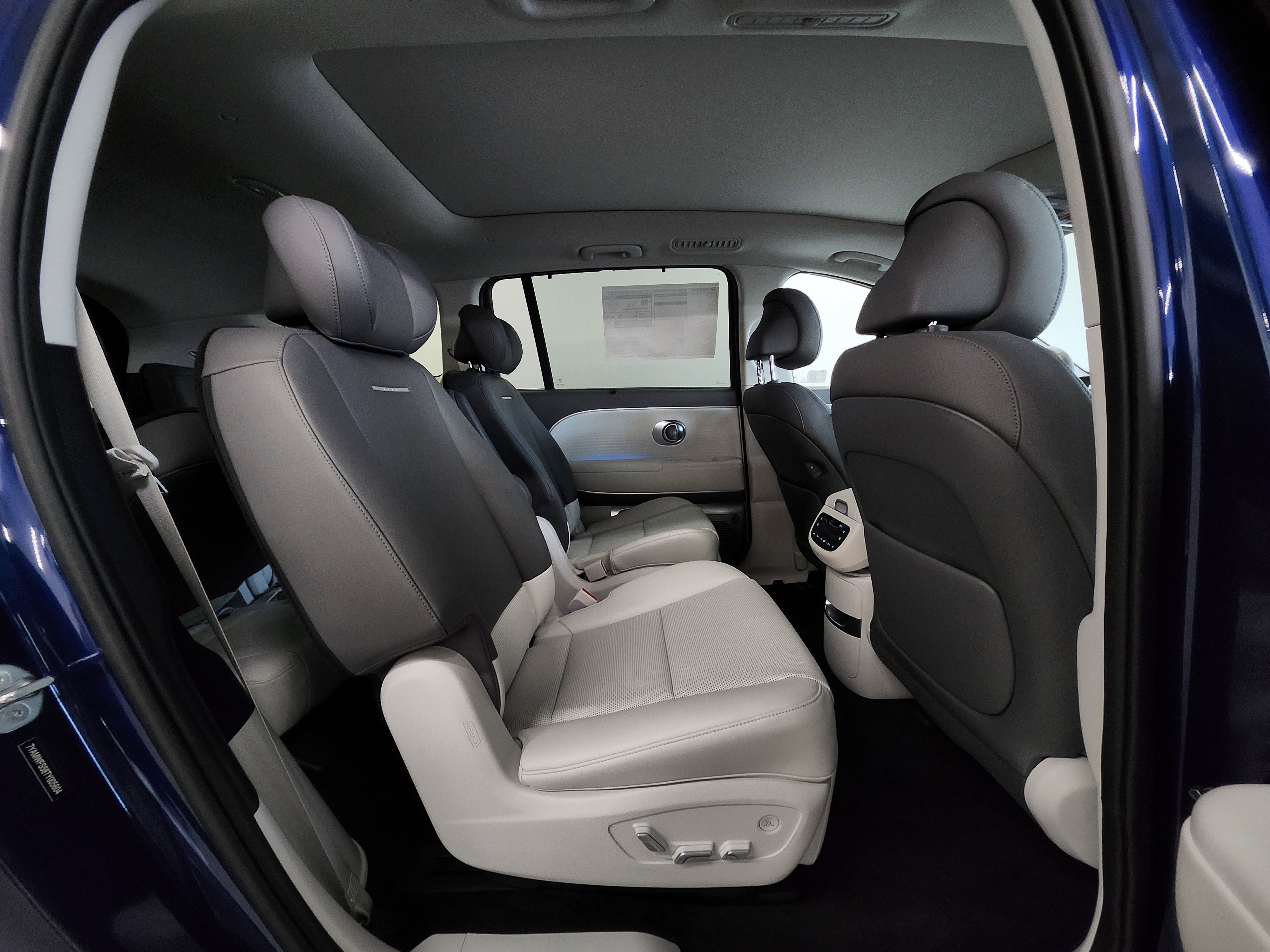 New 2026 Hyundai Ioniq 9 Limited image 19