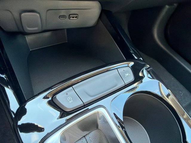 New 2026 Chevrolet Trax LT w/ LT Convenience Package FWD image 20