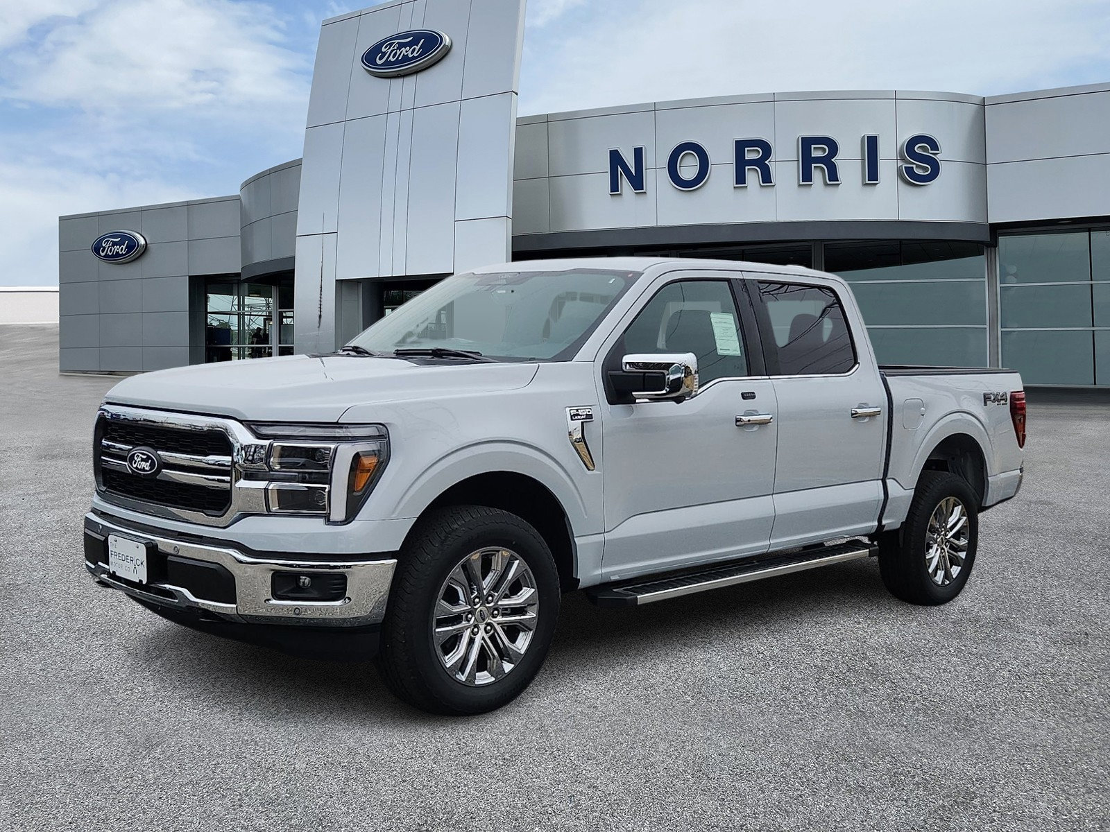 New 2025 Ford F150 Lariat w/ Equipment Group 501A Mid image 2