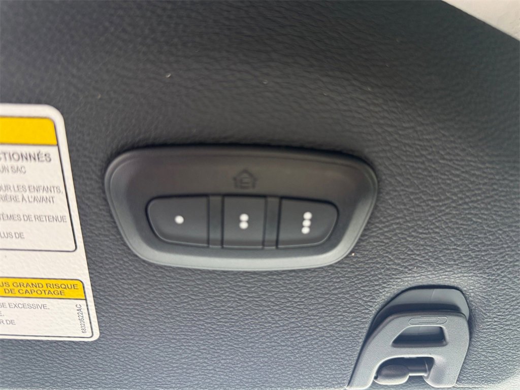 Certified 2023 Jeep Gladiator Willys image 31