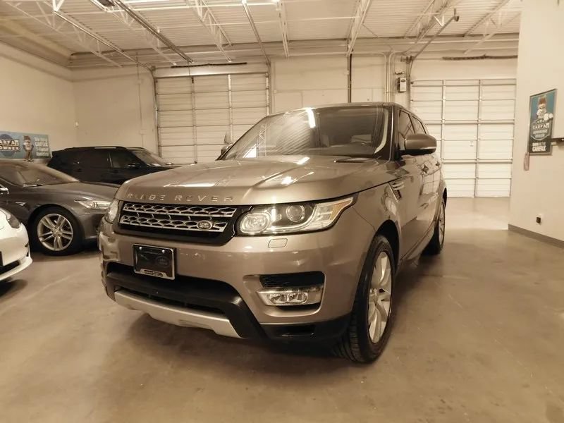 Used 2017 Land Rover Range Rover Sport HSE AWD/4WD image 1