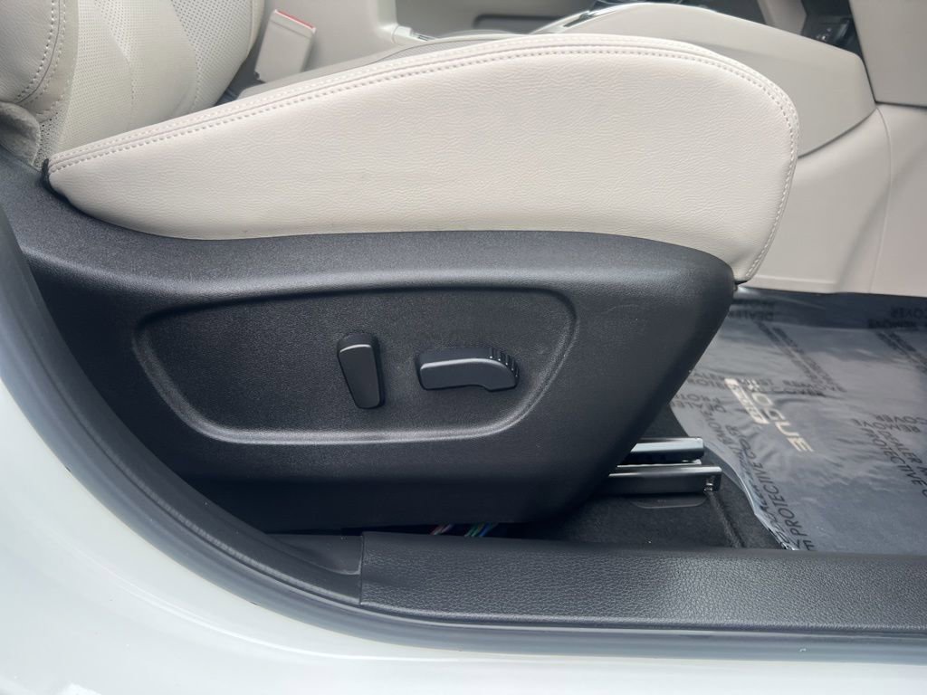 Used 2022 Nissan Rogue Sport SL w/ Premium Package AWD/4WD image 27