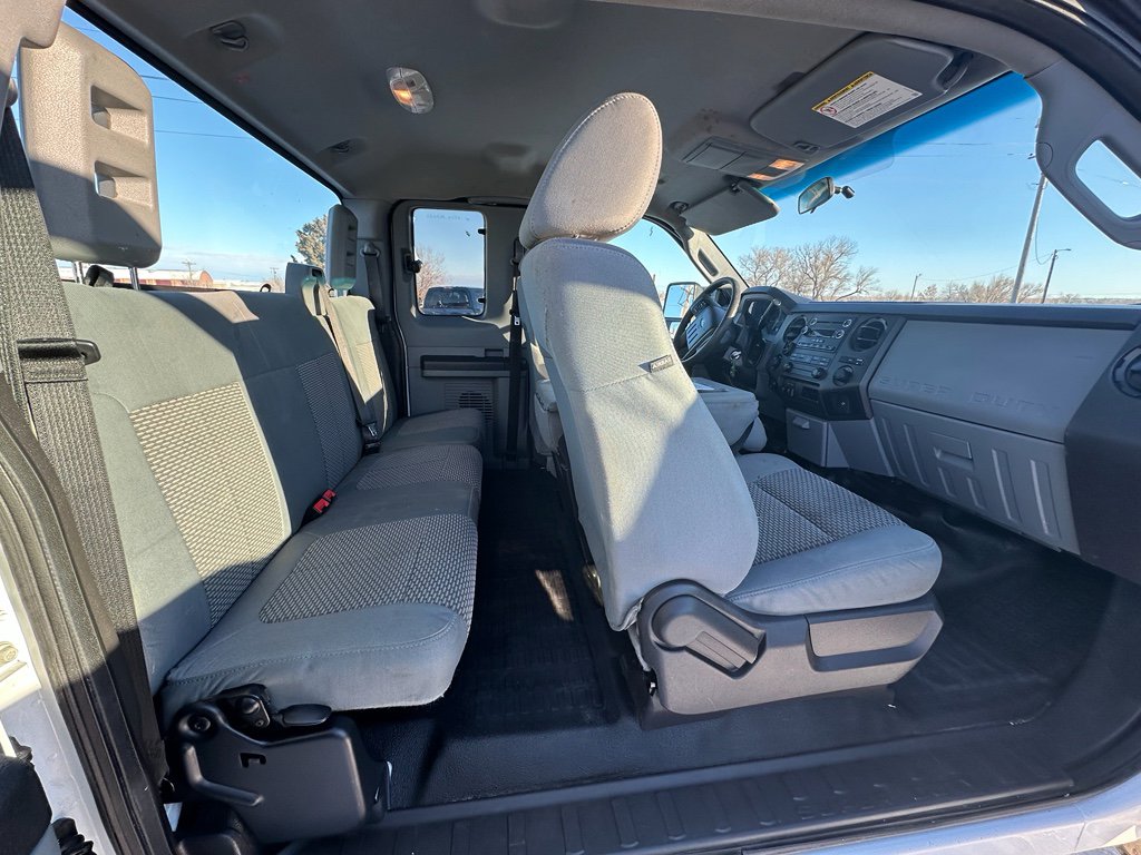 Used 2016 Ford F250 XL w/ XL Appearance Package image 11