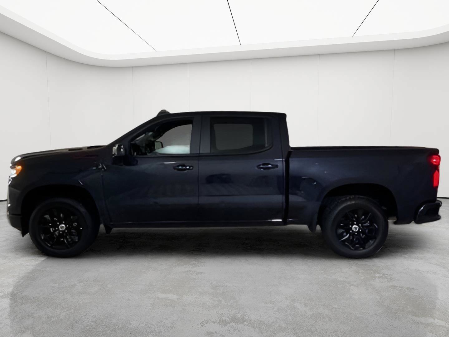 Certified 2023 Chevrolet Silverado 1500 RST w/ Z71 Off-Road Package AWD/4WD image 10