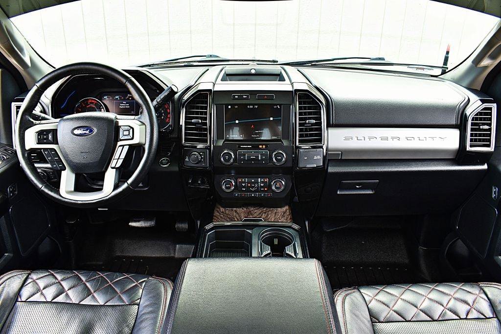 Used 2019 Ford F250 Lariat w/ Lariat Ultimate Package AWD/4WD image 27
